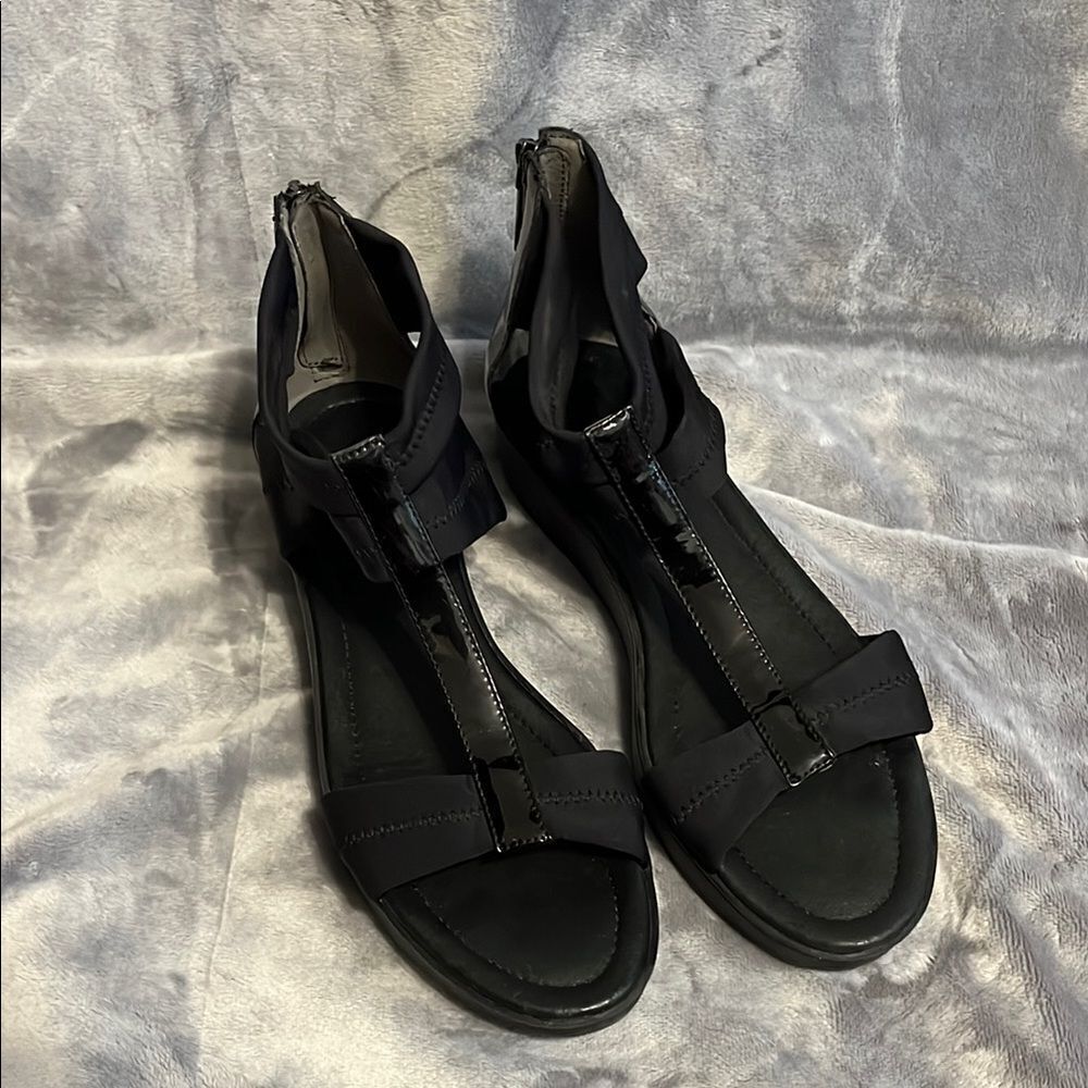 Donald J Pliner Women's Black Sandals